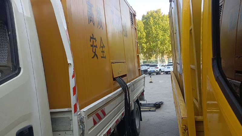 呼图壁如何判断柴油发电机组和UPS电源的切换时间是否符合要求？