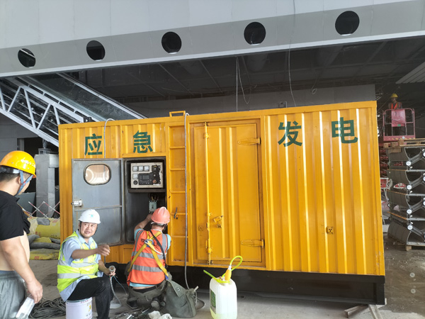 呼图壁怎样判断空气滤清器是否需要更换？