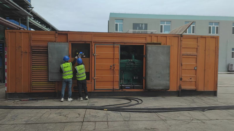 呼图壁如何检查柴油发电机组的机油油位？